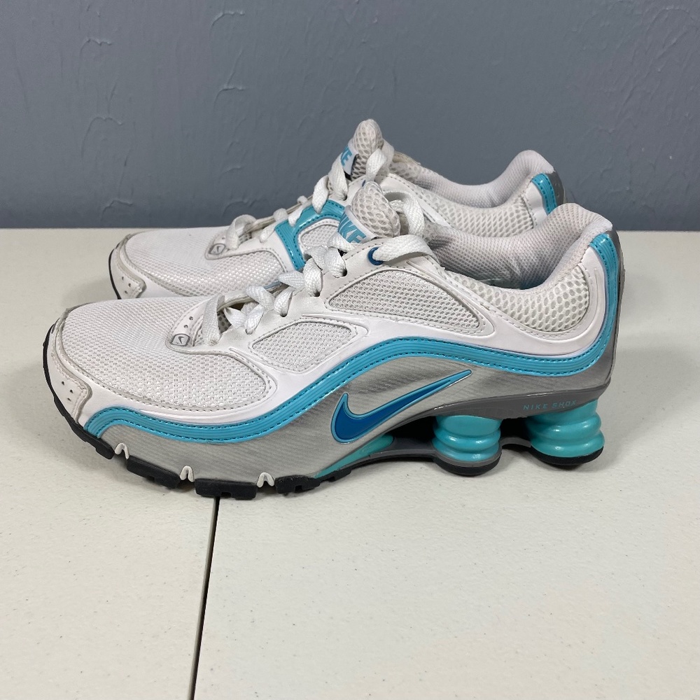 NIKE Shox Turbo 9 Womens 7 Lace Up Mesh Upper 366423-141 Running Shoes